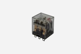 Relais für maximal 240 Volt und 10 Ampere, zu sehen in kompletter Ansicht. 
